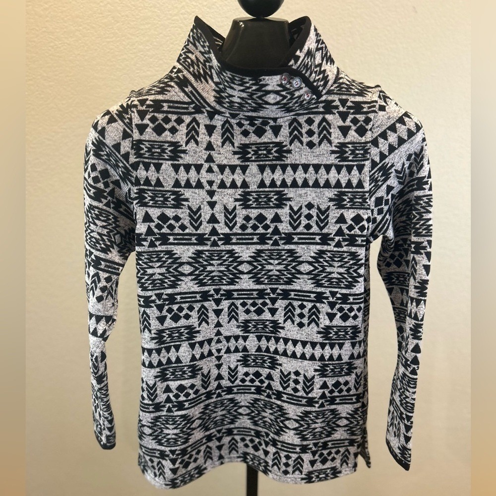 Wooly Bully Wear Womens Gray Black Southwestern Geometric Funnel Neck Top Size M